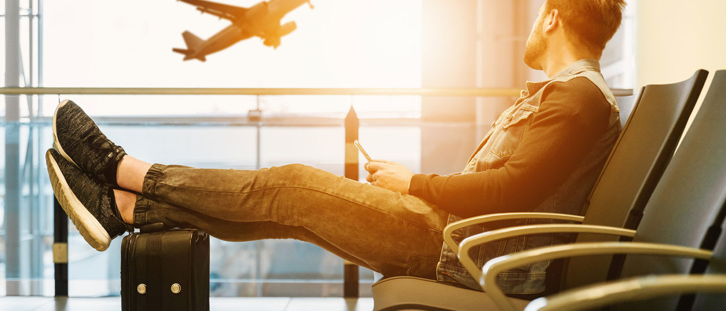 how to score a travel voucher for flights